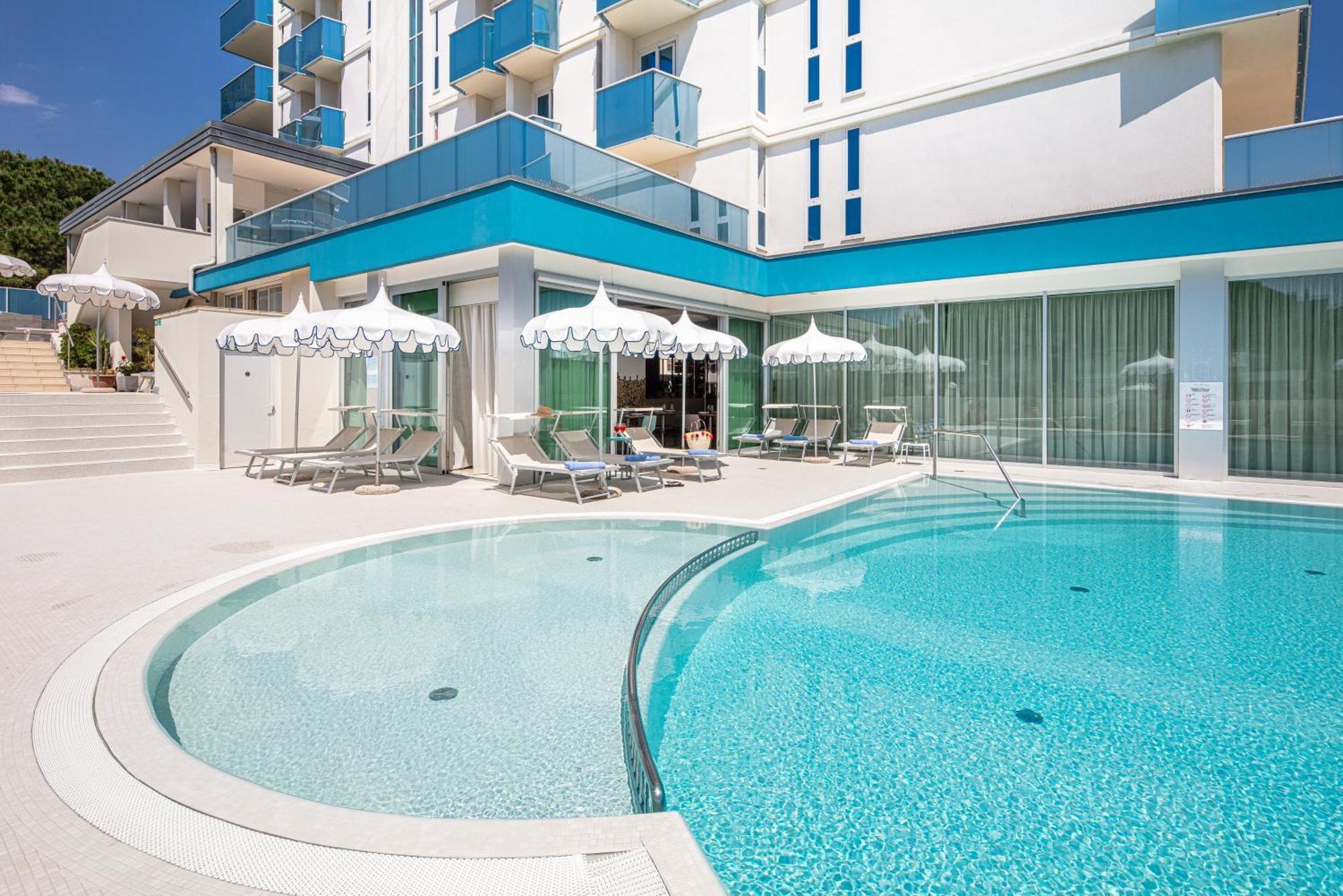 Hotel Parigi Bibione Buitenkant foto