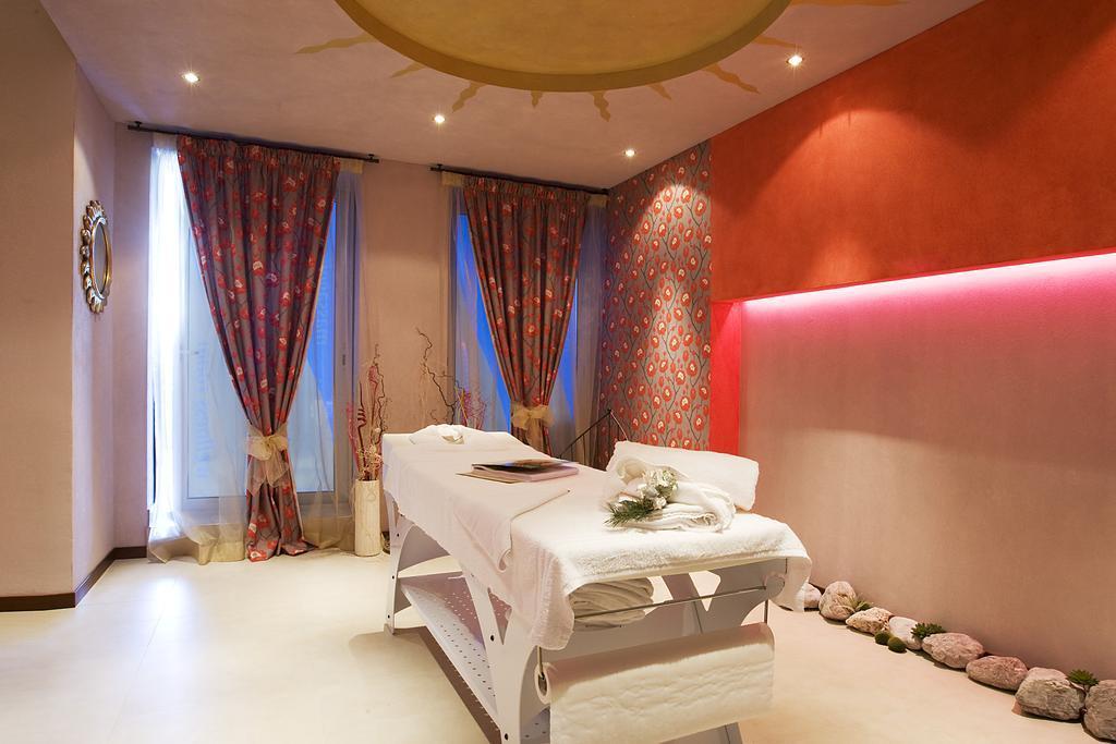 Hotel Parigi Bibione Buitenkant foto