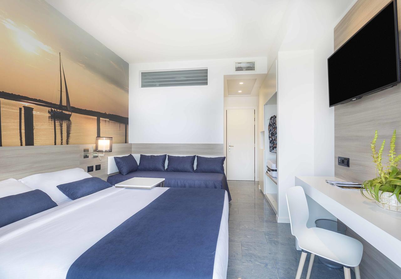 Hotel Parigi Bibione Buitenkant foto