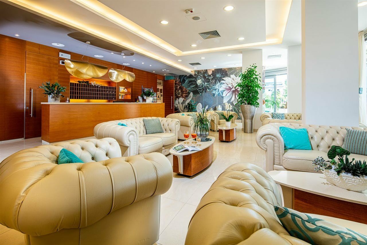 Hotel Parigi Bibione Buitenkant foto