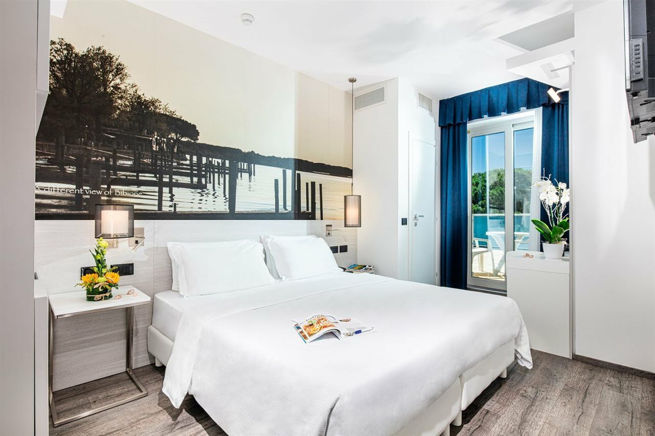 Hotel Parigi Bibione Buitenkant foto